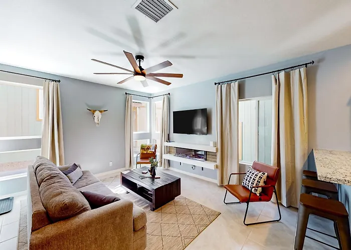 Apartment The Pines